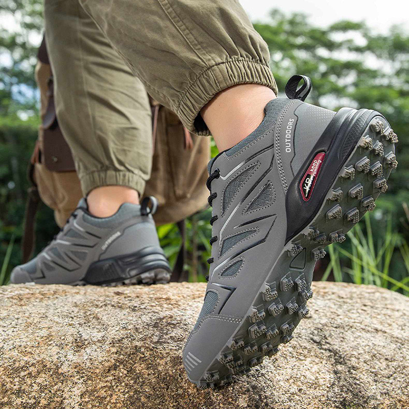 Waterproof Hiking Shoes Men‘s  - Outdoor Adventure Shoes のレビューと価格